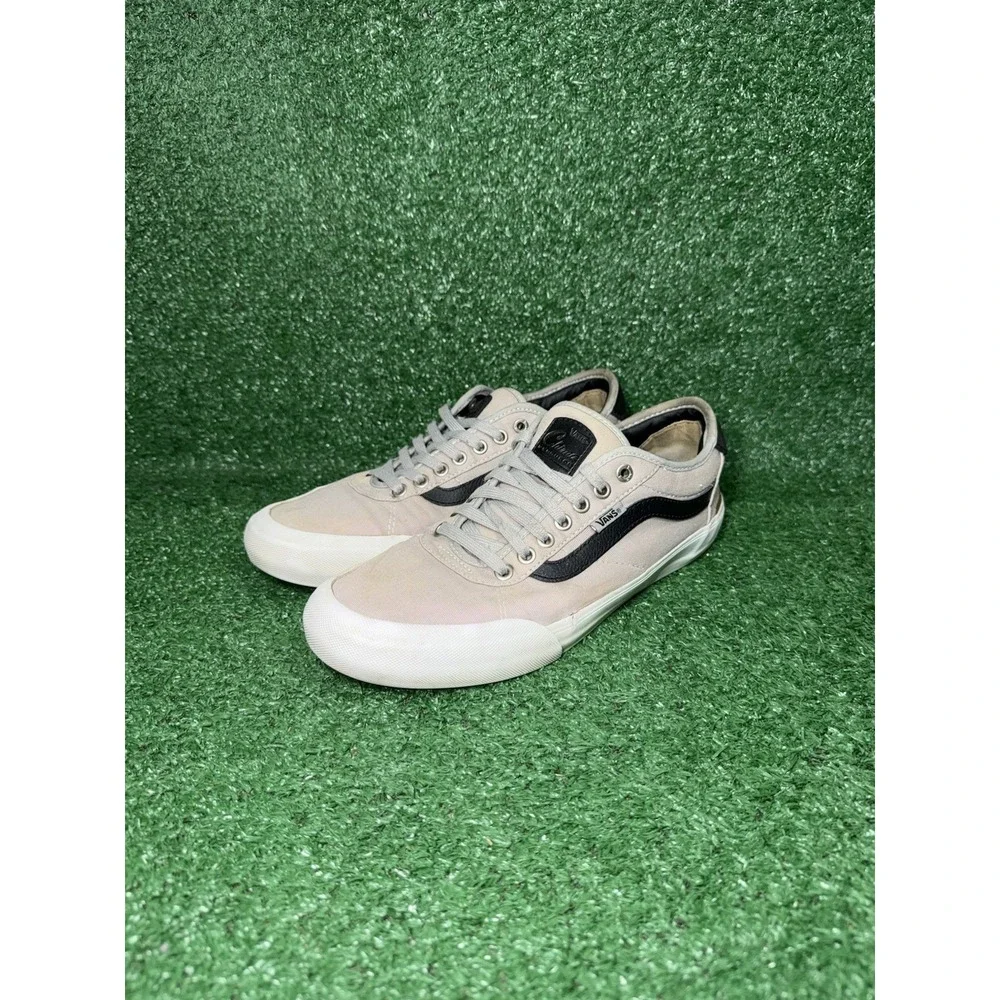 Vans Chima Ferguson Pro 2 Mens Size 9.5 Grey Beige Low Top Skate Shoes Sneakers